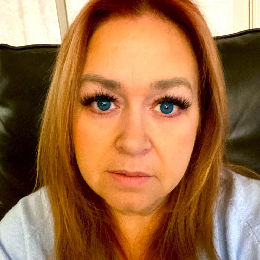 Meet your Posher, Tonya